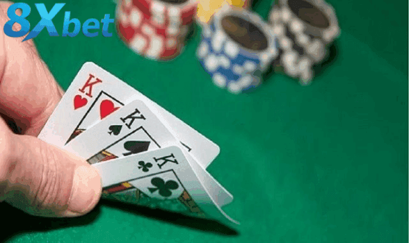 Câu hỏi thường gặp khi chơi bài cào 8xbet